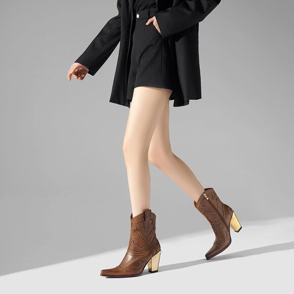 Women's Brown Leather Western Boots with Chunky Heel Stylish Sharp tip Boots - Picture 9 of 9